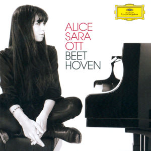 Alice Sara Ott, Beethoven / DG Alice Sara Ott, Beethoven / DG
