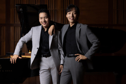 Das Klavierduo Hyuk und Hyo Lee, Foto: Bartek Barczyk