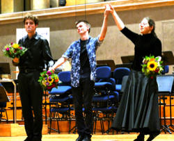 Die Preisträgr im Fach Cello (v.l.n.r.): Alexander Warenberg, Krzysztof Michalksi und Maria Zaitseva, Foto: Rainer W. Janka