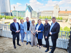 Die Verantwortlichen von Oper Leipzig, Leipzig Tourismus, Gewandhaus zu Leipzig und Mendelssohn-Stiftung. Foto: Stadt Leipzig / sf