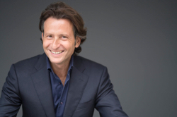 Gustavo Gimeno, Foto: Marco Borggreve