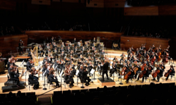 Orchestre Philharmonique de Radio France und Jaap van Zweden. Foto: Christophe Abramowitz / Radio France
