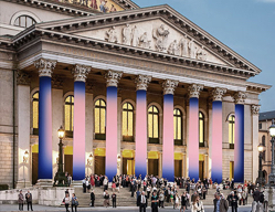 Saeulenverkleidungs-Entwurf von Jonny Niesche, Foto: Bayerische Staatsoper